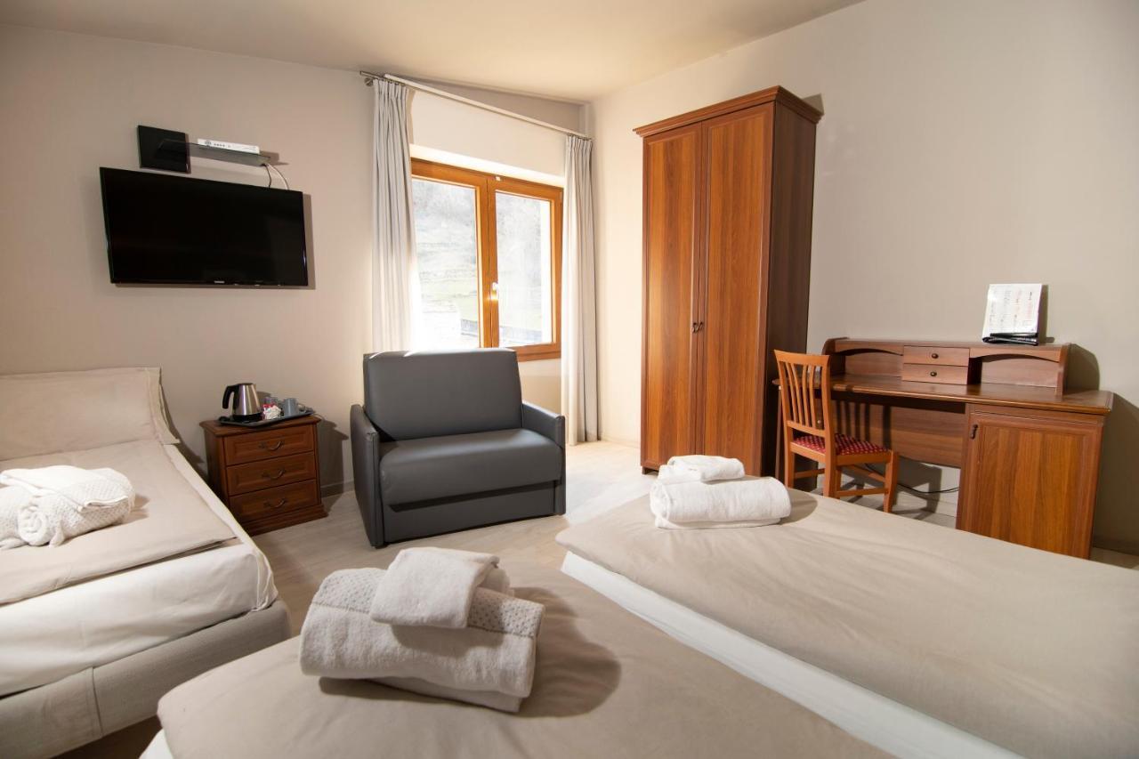 Hotel Saligari Verceia Екстер'єр фото