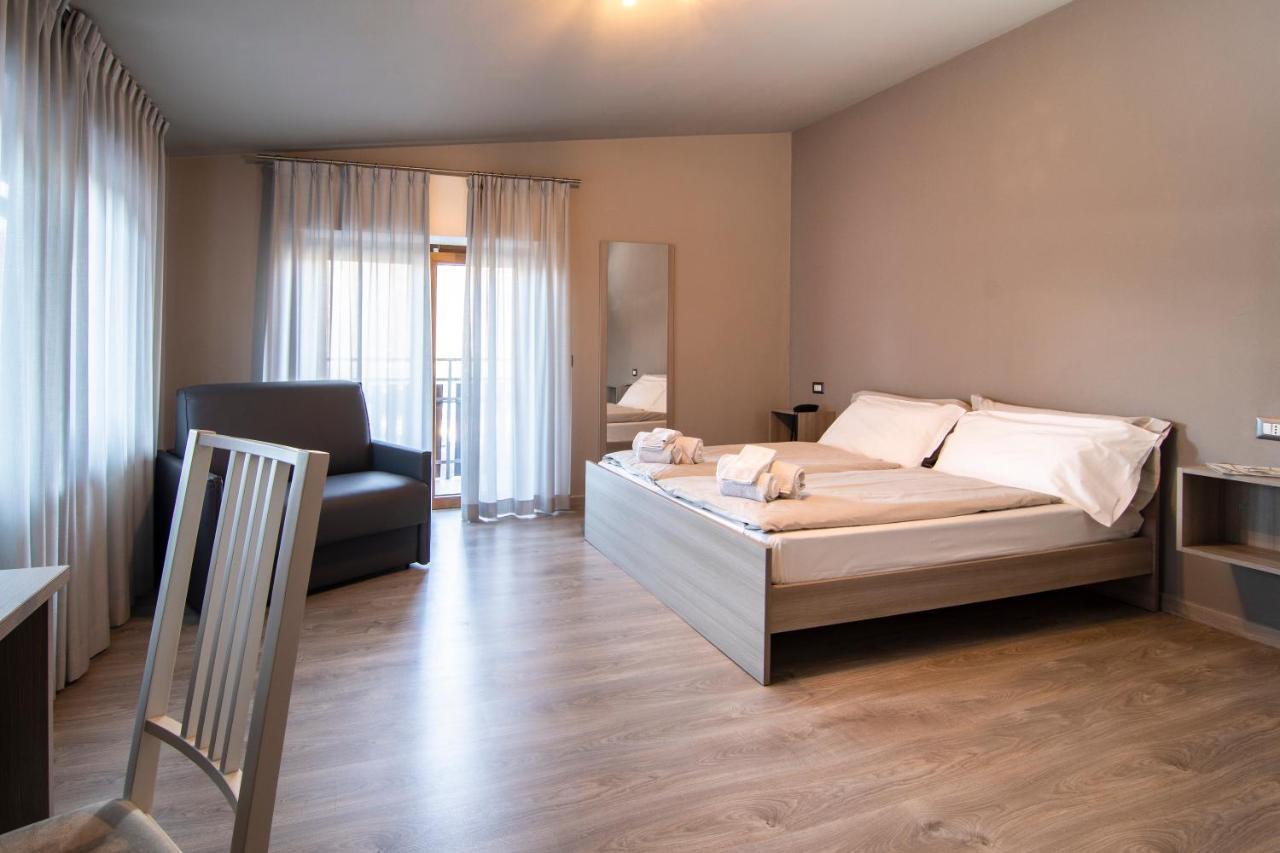 Hotel Saligari Verceia Екстер'єр фото